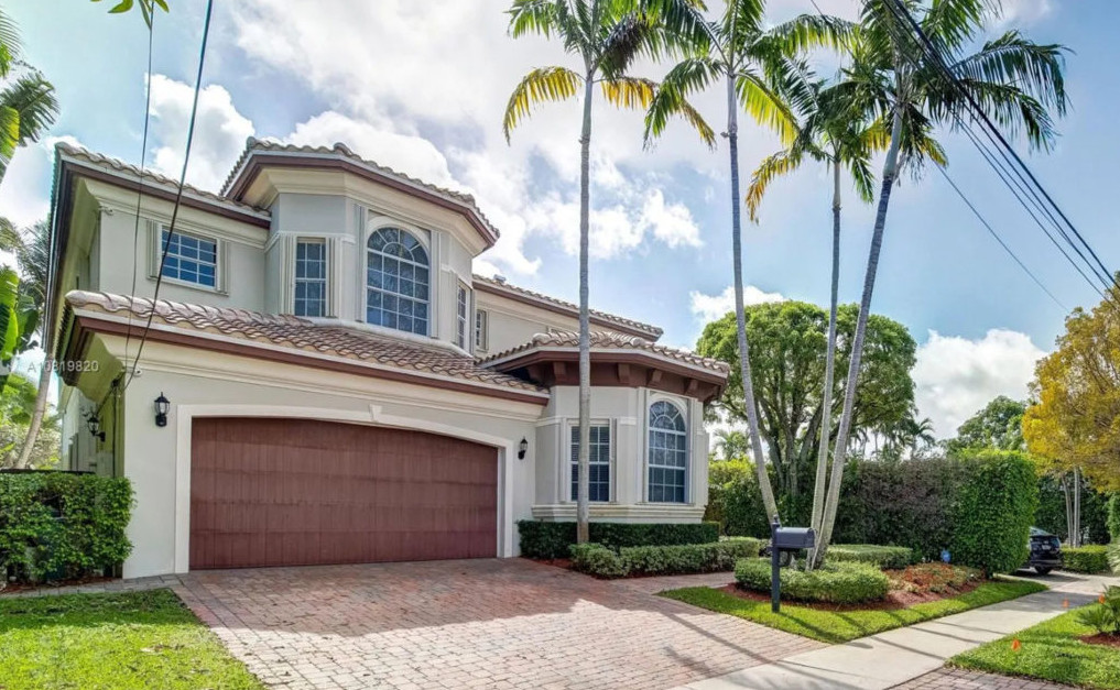 Miami Real Estate Offices